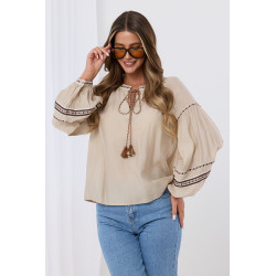 Bluzka boho z haftem i wiązaniem przy dekolcie