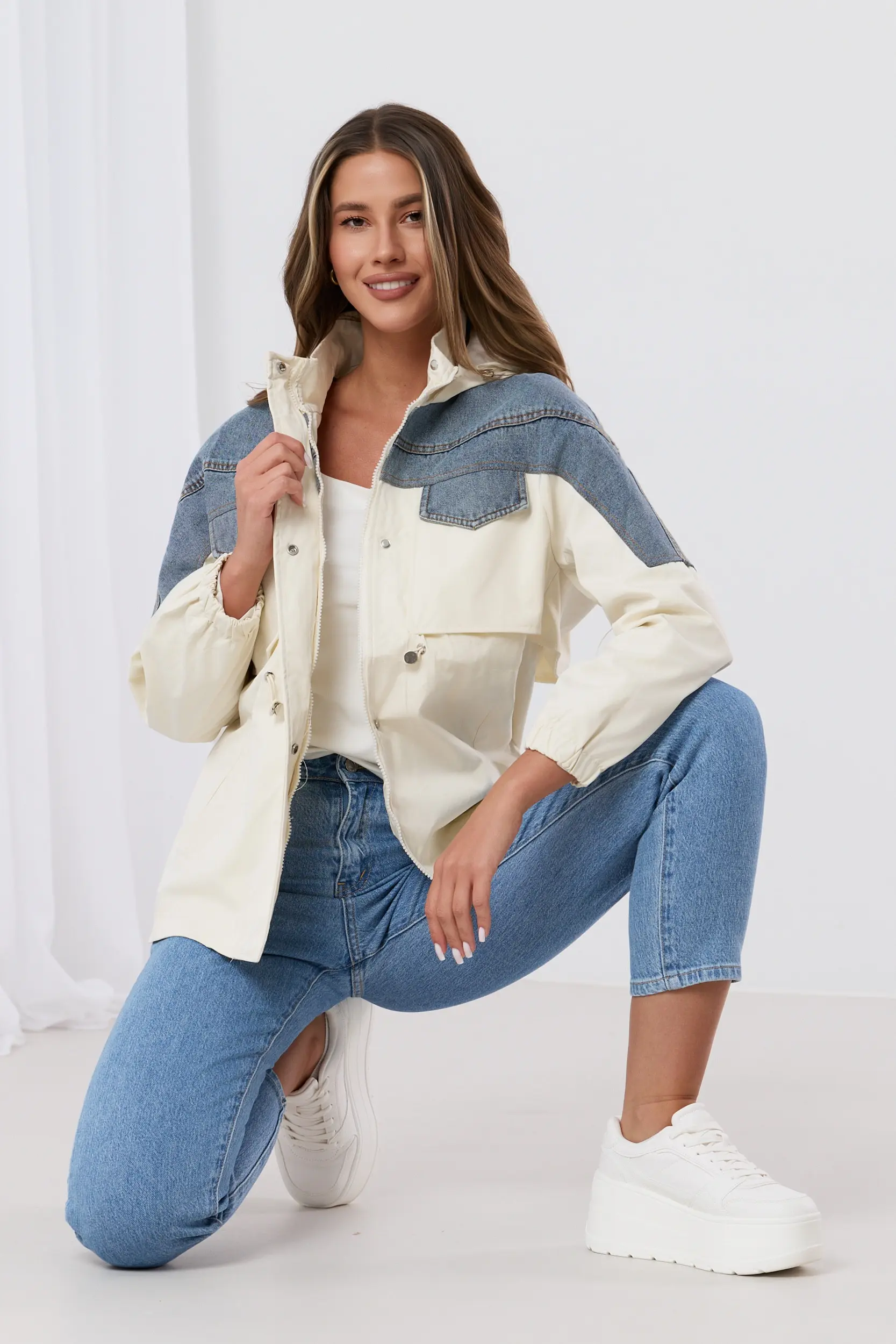 Kurtka parka z jeansowymi wstawkami