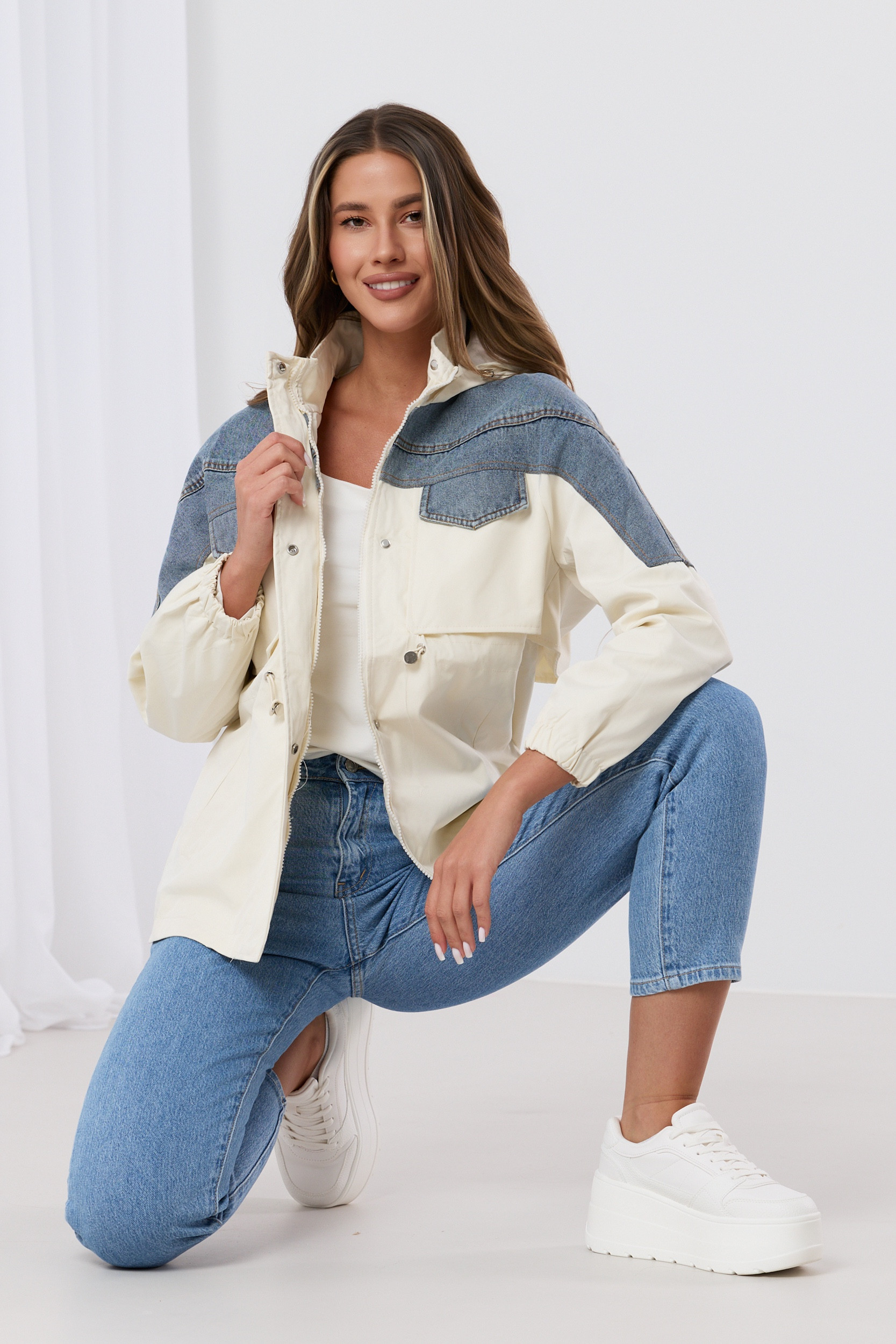 Kurtka parka z jeansowymi wstawkami