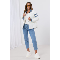 Pikowana kurtka z jeansowymi wstawkami