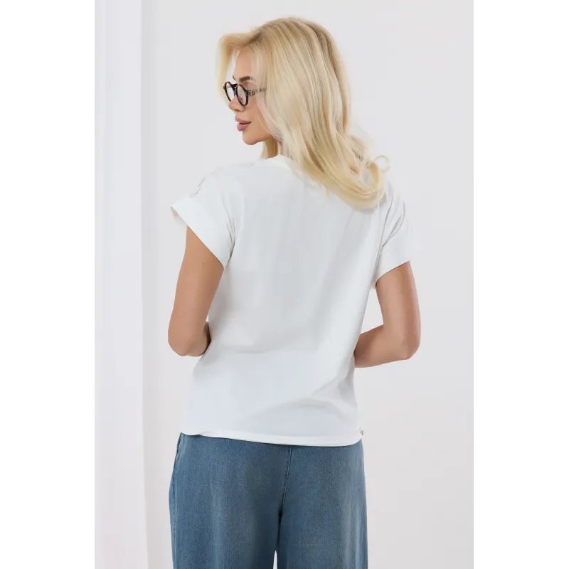 Bluzka z krótkim rękawem i koronkowymi wstawkami