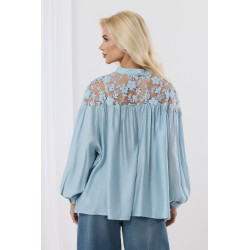 Bluzka z koronkowymi wstawkami na ramionach