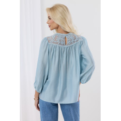 Bluzka w stylu boho z ażurowymi wstawkami