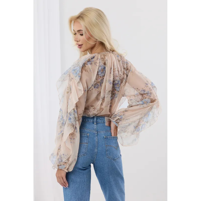 Zwiewna bluzka z falbanami i kwiatowym wzorem