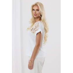 Bluzka z ażurowymi wstawkami