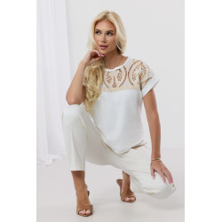 Bluzka z ażurowymi wstawkami