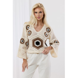 Ażurowa bluzka boho z szydełkowymi motywami