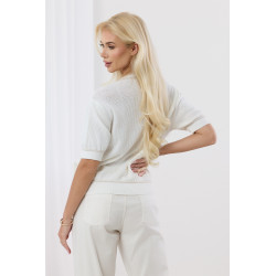 Ażurowy sweter z krótkim rękawem i kontrastowym wykończeniem