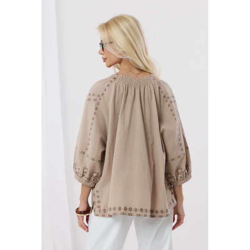 Bawełniana bluzka w stylu boho z troczkami