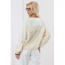 Kurtka bomberka z koronkowymi wstawkami