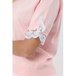 Sweter z krótkim rękawem i koronkowym wykończeniem