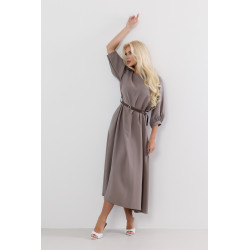 Elegancka sukienka midi z bufiastymi rękawami i paskiem