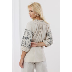 Bluzka boho z haftem i chwostami