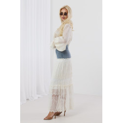 Spódnica maxi z koronkowymi falbanami i denimowym pasem