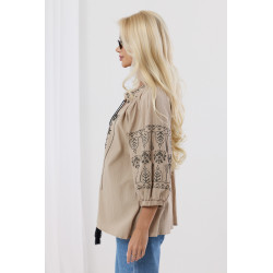 Bluzka boho z haftem i chwostami