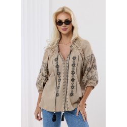 Bluzka boho z haftem i chwostami