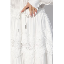 Długa spódnica warstwowa z haftem i falbanami