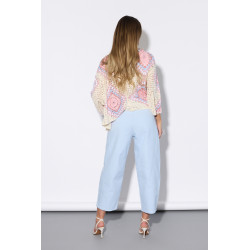 Szerokie spodnie 7/8 z ozdobną satynową szarfą