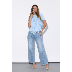 Jeansy z szerokimi nogawkami i koronkowym wykończeniem