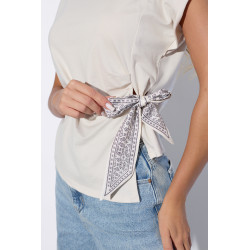 Bluzka z krótkim rękawem i ozdobnym wiązaniem z wzorem paisley
