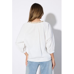 Bluzka boho z haftowanym dekoltem