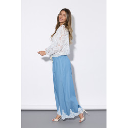 Spodnie palazzo z haftowanym dołem i wiązaniem