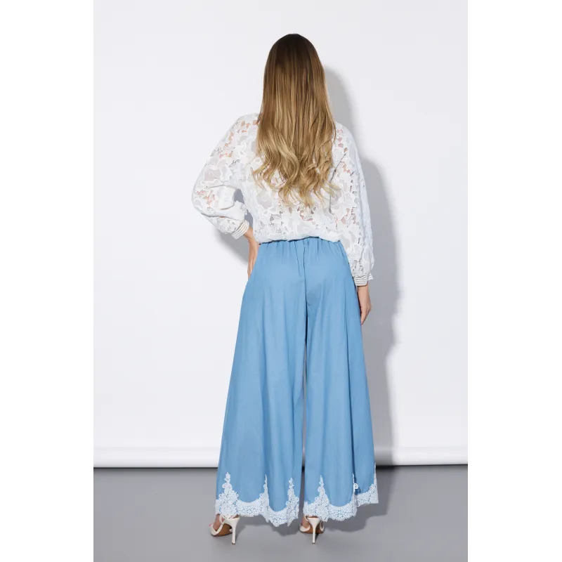 Spodnie palazzo z haftowanym dołem i wiązaniem