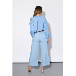 Luźne spodnie z wysokim stanem i paskiem