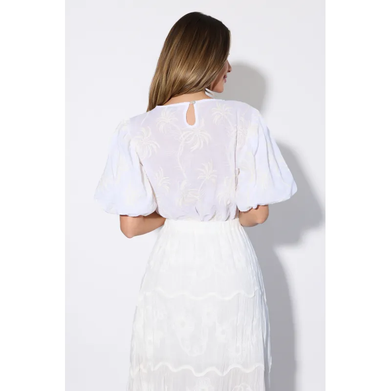 Bluzka boho z haftem w palmy i bufiastymi rękawami