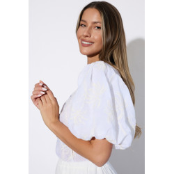 Bluzka boho z haftem w palmy i bufiastymi rękawami