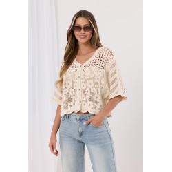 Krótki kardigan boho z kwiatowym haftem