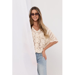 Krótki kardigan boho z kwiatowym haftem