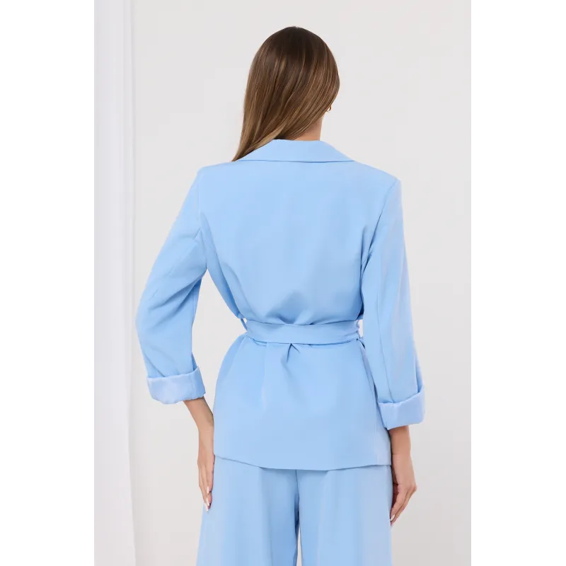 Marynarka oversize z paskiem i podwiniętymi rękawami