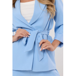 Marynarka oversize z paskiem i podwiniętymi rękawami