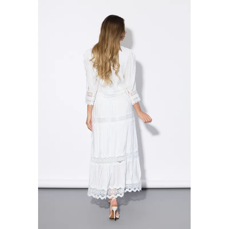 Komplet z ażurowym haftem i koronką