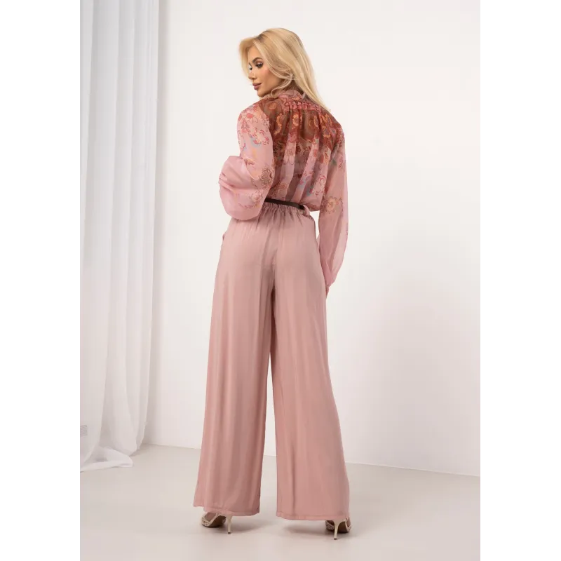 Spodnie z szerokimi nogawkami i zakładkami