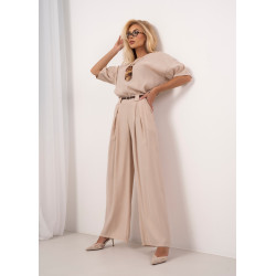 Spodnie z szerokimi nogawkami i zakładkami