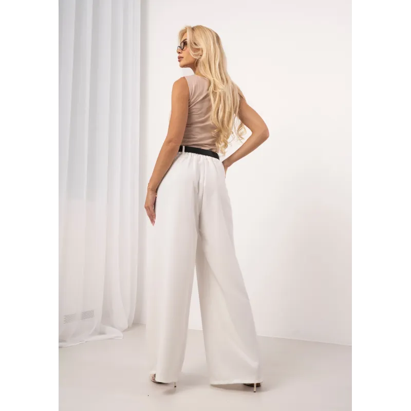 Spodnie typu palazzo z paskiem