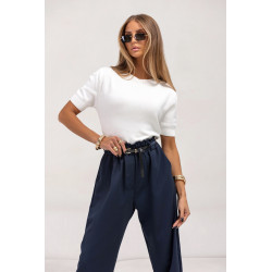 BASICOWY SWETER Z KRÓTKIM RĘKAWEM