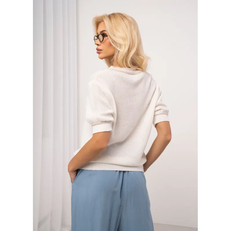 Sweter z dekoltem V i kontrastowym wykończeniem