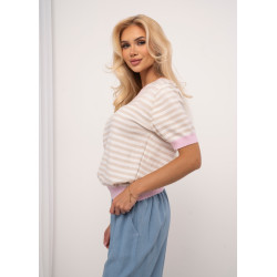 Dzianinowy sweter w paski z aplikacją kwiatową