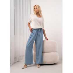 Luźne spodnie jeansowe z gumką i wiązaniem w pasie