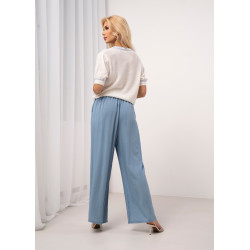 Luźne spodnie jeansowe z gumką i wiązaniem w pasie