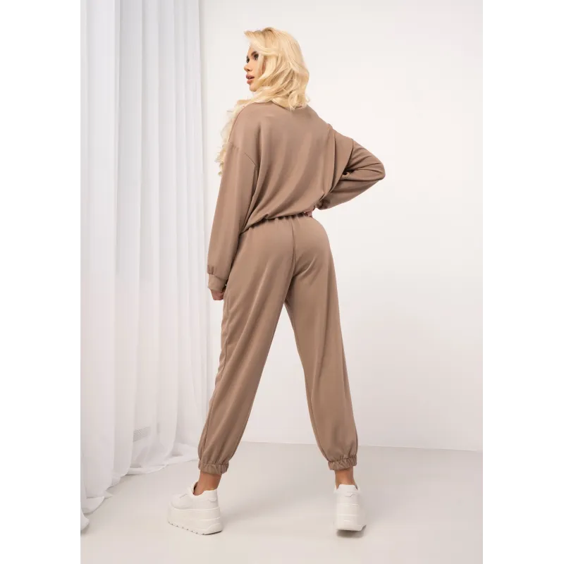 Komplet dresowy z bluzą typu bombka i spodniami jogger