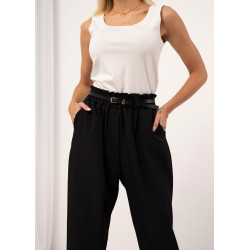 Spodnie z marszczoną talią i biżuteryjnym paskiem