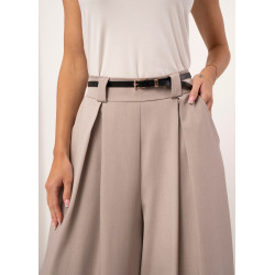 Szerokie spodnie palazzo w kant z paskiem