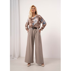 Spodnie typu palazzo z zakładkami i paskiem