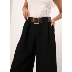 Spodnie typu palazzo z zakładkami i paskiem