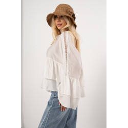 Luźna bluzka boho z szerokimi rękawami i falbanami