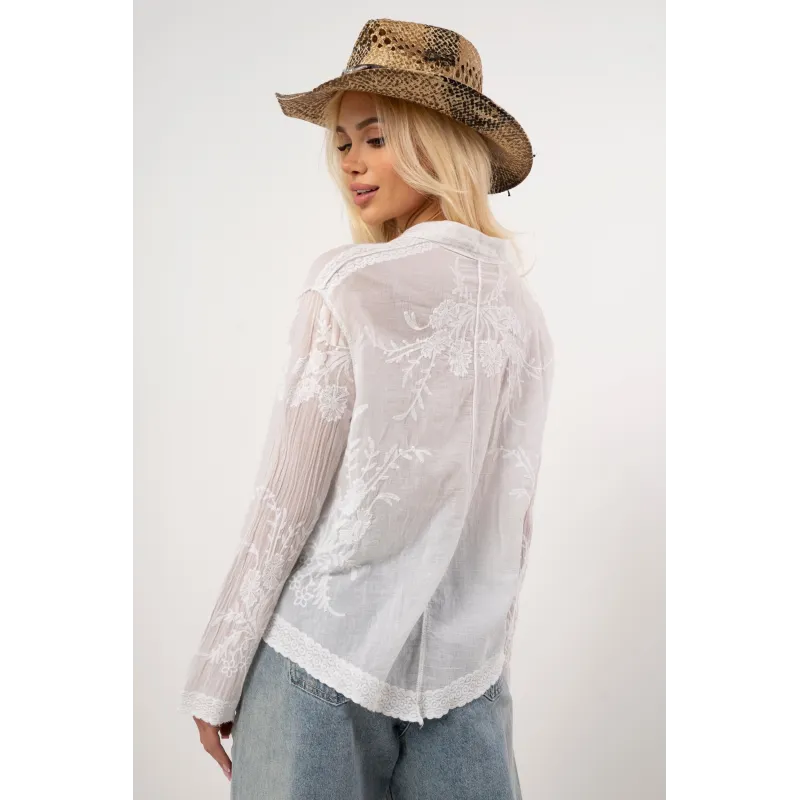 Lekka koszula z haftem i ozdobnym wykończeniem